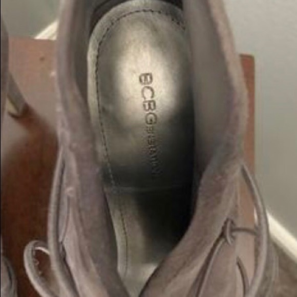 BCBG Designer Shoes - Picture 4 of 4